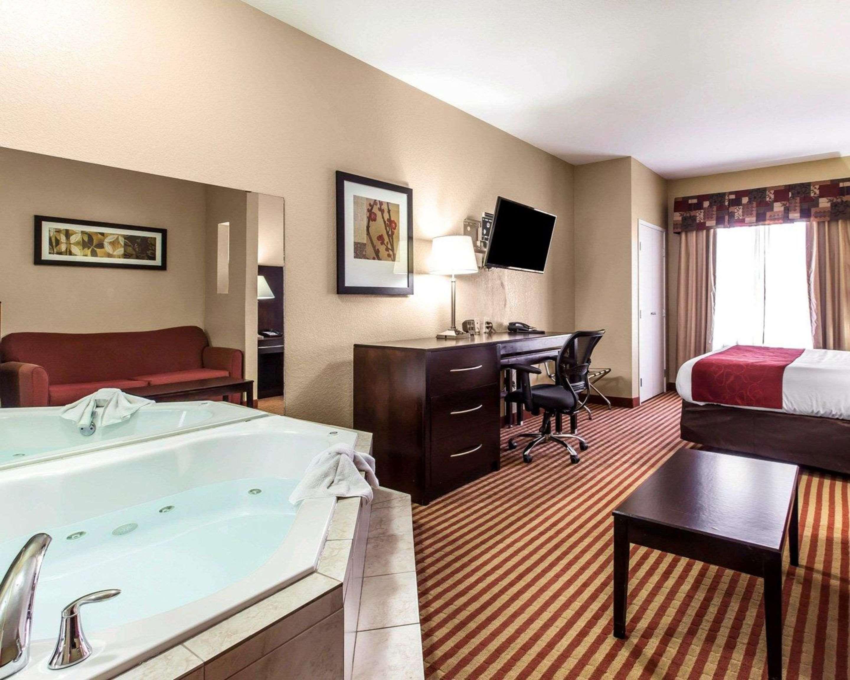 Comfort Suites Waycross Zewnętrze zdjęcie